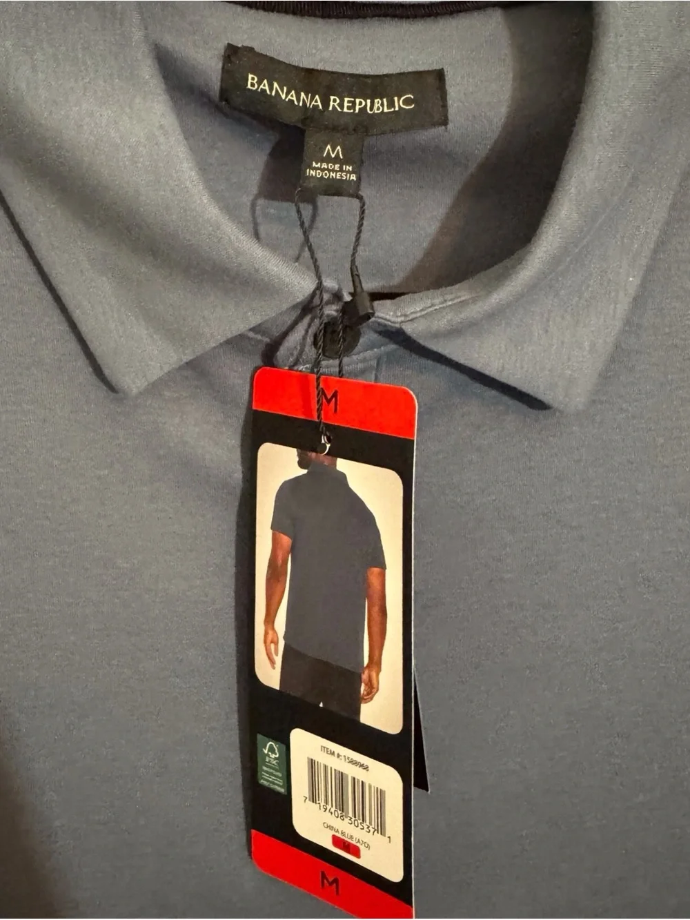 Banana Republic NWT Medium Blue Luxe Touch Performance Polo Short Sleeve Cotton